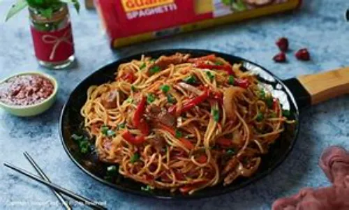 Chicken Schezwan Noodles